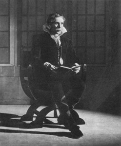 Donald Wolfit as Hamlet, Shakespeare Memorial Theatre, 1936-7