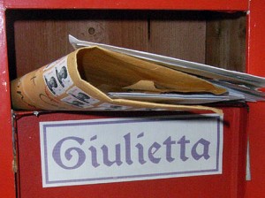 The Juliet mailbox